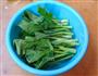 瘦肉灼菜心的做法图解3