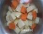 酱香鸡腿煲的做法图解1