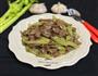 牛肉炒西芹的做法图解8