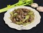 牛肉炒西芹的做法图解9