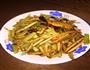 芹菜炒豆干的做法图解1