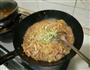猪肉酸菜炖粉条的做法图解8