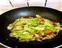 包菜炒五花肉的做法图解6