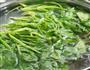 酱汁菠菜的做法图解1