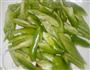 蒜苗木耳青椒炒肉的做法图解4