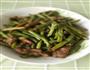 豆角炒肉的做法图解1