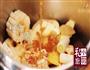 莲藕玉米排骨汤的做法图解5