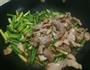 蒜苔炒肉的做法图解6