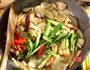 杏鲍菇炒肉的做法图解6