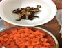 外带香菇胡萝卜糙米猪肉粥的做法图解1