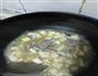 小乌鱼炖豆腐的做法图解2