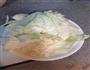 白菜炒油豆腐的做法图解1