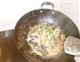 家常木耳皮牙子肉拌面的做法图解5
