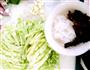 魔芋丝炒圆白菜的做法图解1