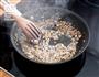 香菇菜包的做法图解1