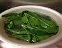 菠菜瘦肉粥的做法图解1