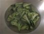 三色沙拉紫菜卷的做法图解1
