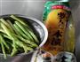 腊肠紫菜包饭的做法图解2