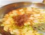 白菜炖豆腐的做法图解8