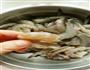 改良版避风塘炒虾的做法图解1