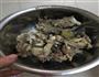 鸡骨架炖土豆的做法图解1