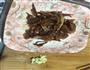 豆豉鲮鱼炒茼蒿的做法图解2