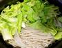 猪肉炖粉条白菜的做法图解15