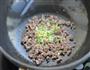 干煸豆角的做法步骤5