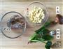 虾茸玉米蔬菜羹的做法图解1