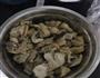 鸡肉煲的做法图解1