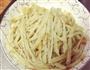 扁豆炒饼丝的做法图解1