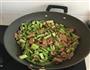 芹菜炒肉的做法图解5