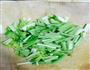 凉拌花生芹菜木耳的做法图解3