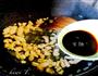 香菇鸡肉炒饭的做法图解5