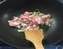 木耳藕片炒肉的做法图解4
