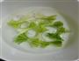 凉拌茼蒿菜的做法图解2