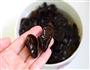 黑豆木耳乌鸡汤 的做法图解6