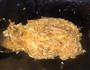 辣白菜金枪鱼炒饭的做法图解2