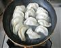 鲜掉眉毛的三鲜冰花煎饺的做法图解6