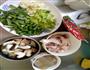 魔芋香菇烧鸭的做法图解1