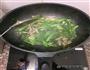 肉丝炒芥蓝的做法图解7