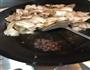 四川回锅肉的做法图解2