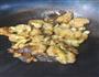 牛肉炒菜花的做法图解5
