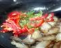 青红椒炒腊肉的做法图解10