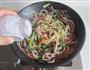 黑椒牛肉炒乌冬面的做法图解12