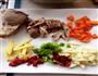 肉丁茄子煲的做法图解1