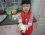 韭菜鸡蛋虾仁饺子的做法图解3