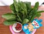 花生酱拌菠菜的做法图解1