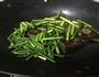 蒜苔炒腊肉的做法图解6