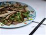 芹菜肉片炒鸡蛋干的做法图解9